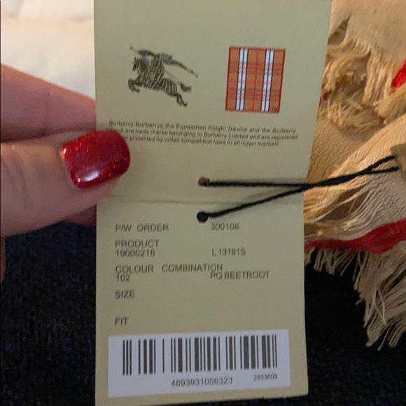 DO NOT BUY FROM THIS SELLER. - Picture 4 of 5